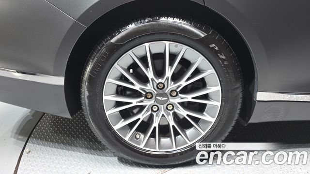 Genesis G80 2022 — photo 5