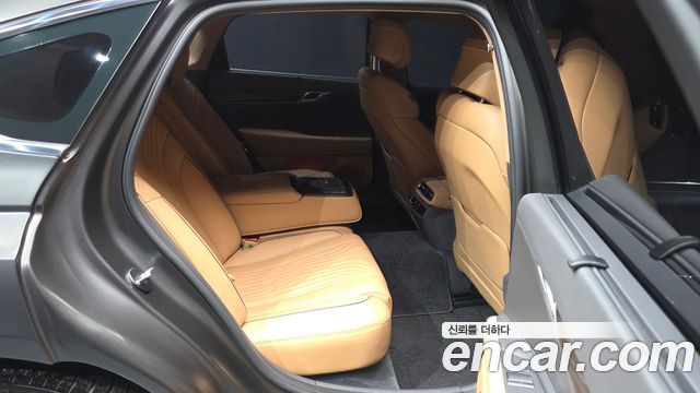 Genesis G80 2022 — photo 12