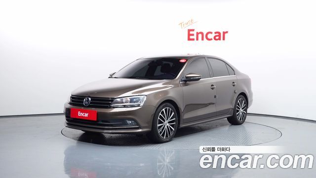 Volkswagen Jetta 2015 — photo 1