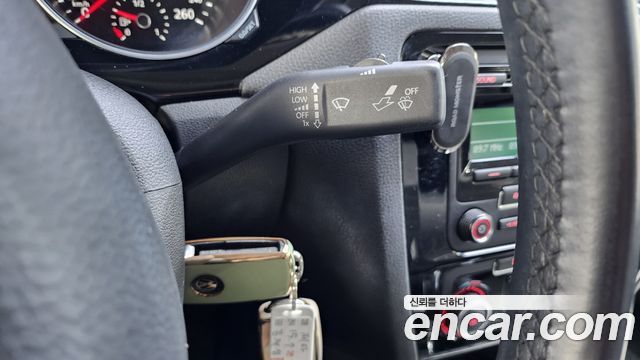 Volkswagen Jetta 2015 — photo 19
