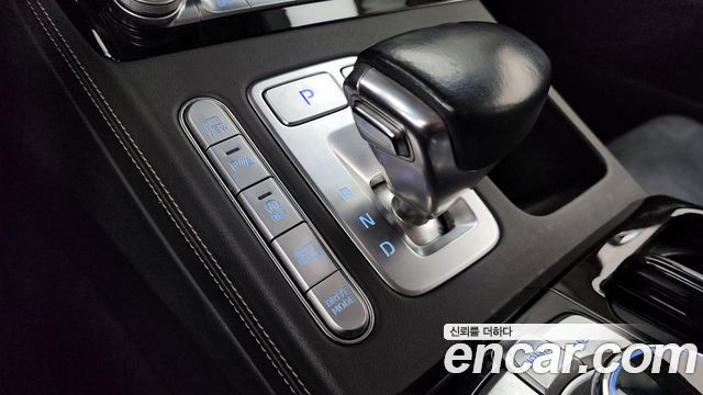 Genesis G90 2019 — photo 9