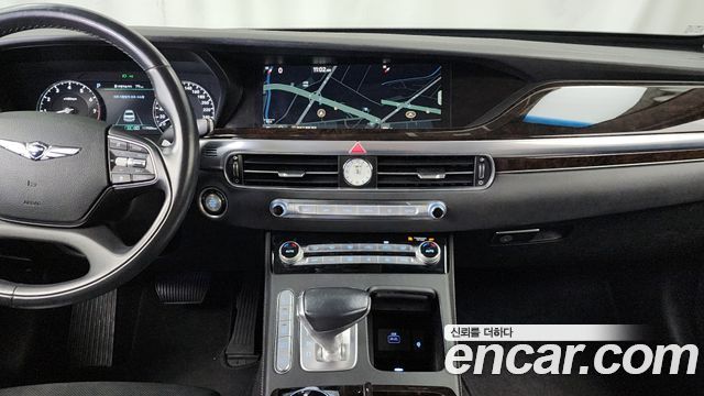 Genesis G90 2019 — photo 14