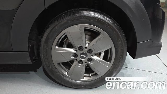 Mini Cooper 2023 — photo 5