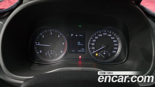 Hyundai Kona 2018 — photo 8