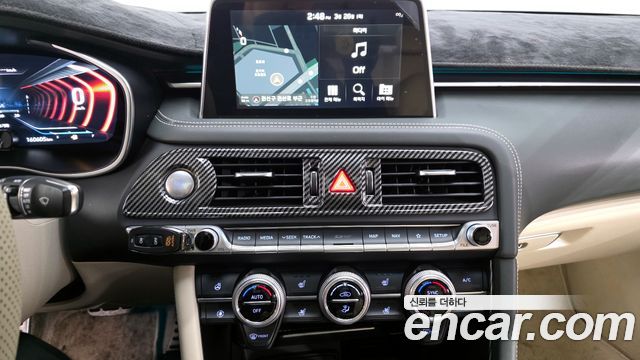 Genesis G70 2019 — photo 14