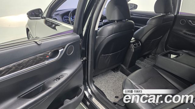 Hyundai Grandeur 2018 — photo 18