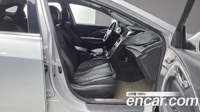 Hyundai Grandeur 2013 — photo 11
