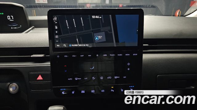 Hyundai Staria 2024 — photo 14