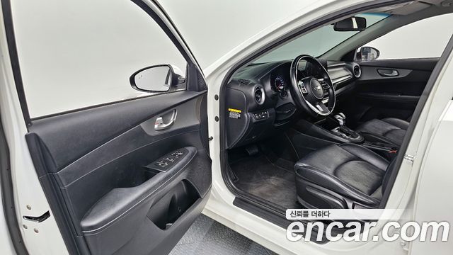 Kia K3 2020 — photo 10