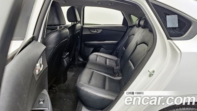 Kia K3 2020 — photo 11