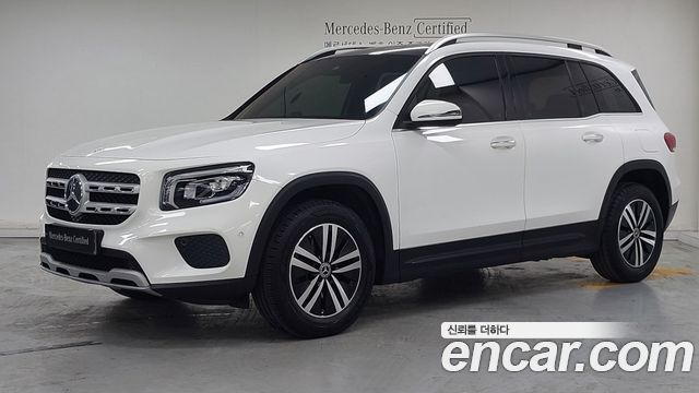 Mercedes-Benz GLB-Class 2021 — photo 1