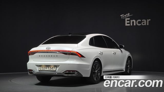 Hyundai Grandeur 2022 — photo 2