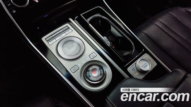 Genesis GV80 2020 — photo 9