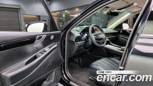 Genesis GV80 2020 — photo 11