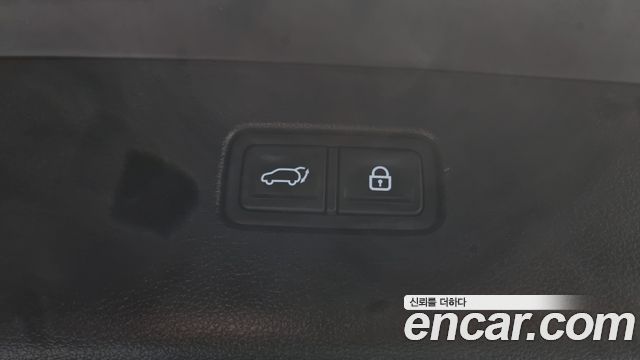 Genesis GV80 2020 — photo 20
