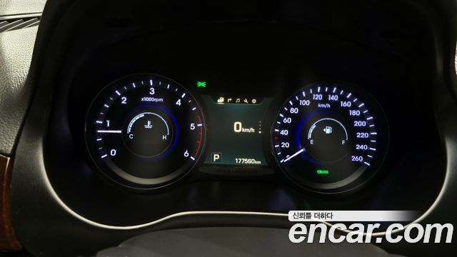 Hyundai Grandeur 2015 — photo 8