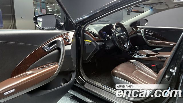 Hyundai Grandeur 2015 — photo 11