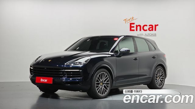 Porsche Cayenne 2021 — photo 1