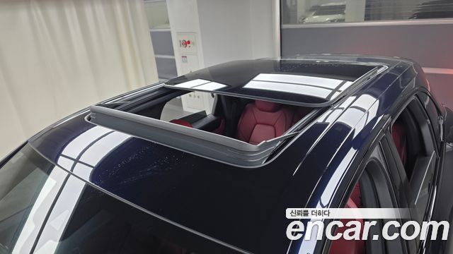 Porsche Cayenne 2021 — photo 19