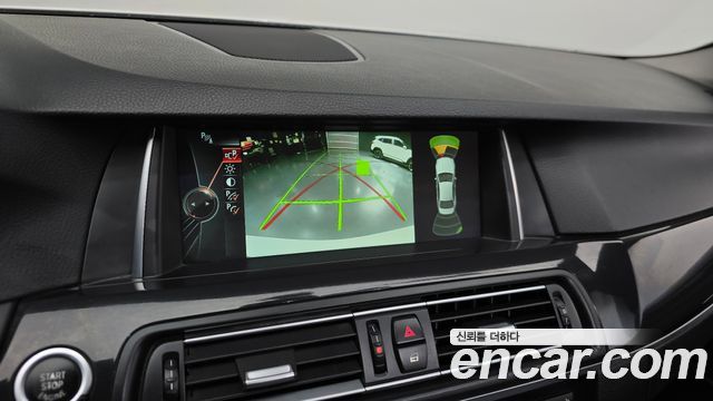BMW 5-Series 2014 — photo 16