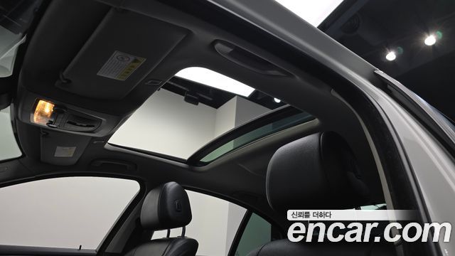 BMW 5-Series 2014 — photo 19