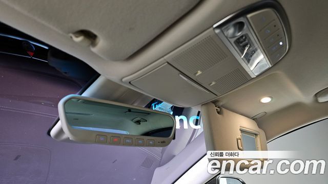 Genesis G90 2019 — photo 19
