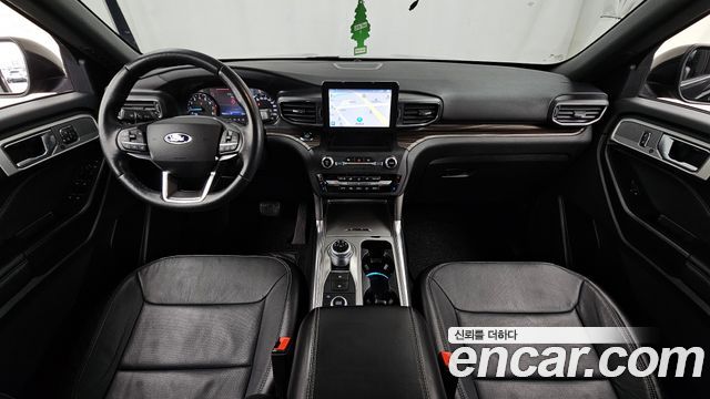 Ford Explorer 2020 — photo 7