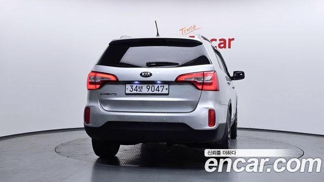 Kia Sorento 2013 — photo 4