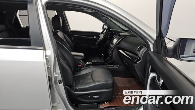 Kia Sorento 2013 — photo 11