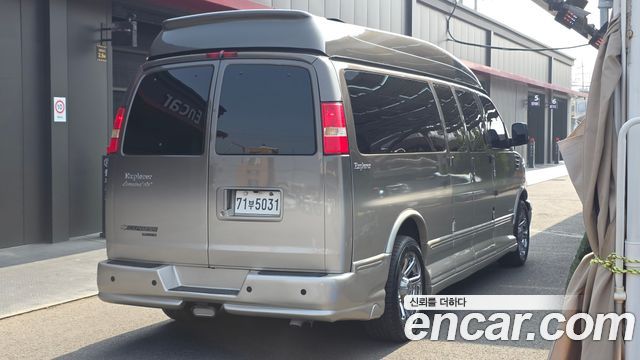 Chevrolet Express Van 2014 — photo 2