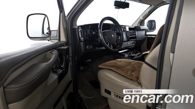 Chevrolet Express Van 2014 — photo 10