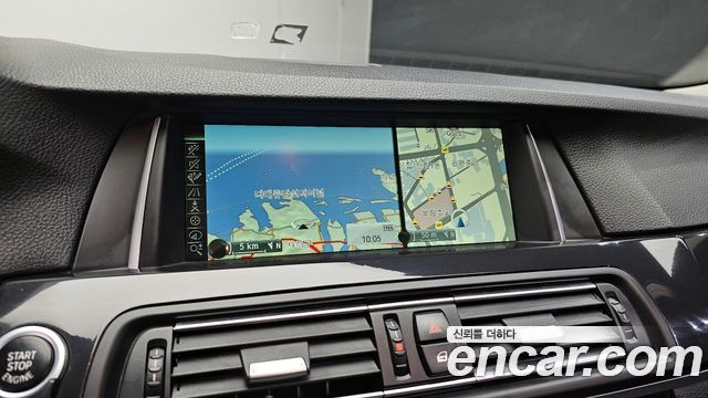 BMW 5-Series 2014 — photo 14