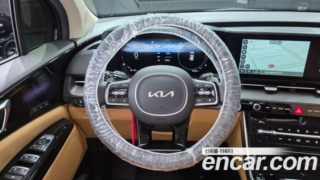Kia Canival 2023 — photo 13