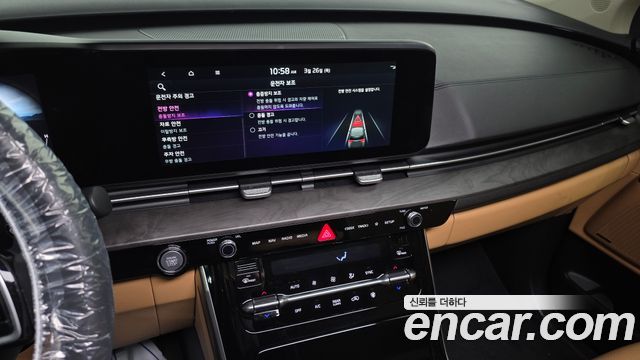 Kia Canival 2023 — photo 14