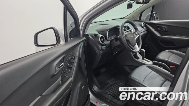 Chevrolet Korea Trax 2016 — photo 12