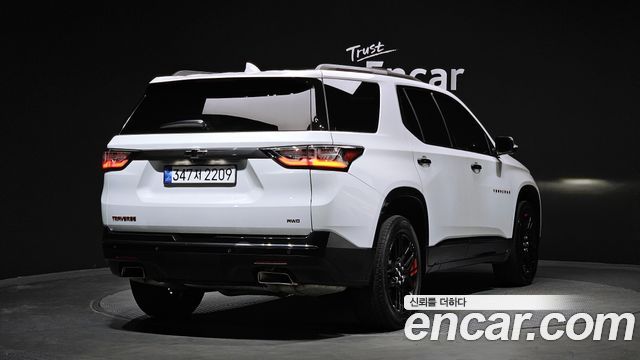 Chevrolet Korea Traverse 2021 — photo 2