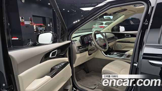 Kia Canival 2022 — photo 10