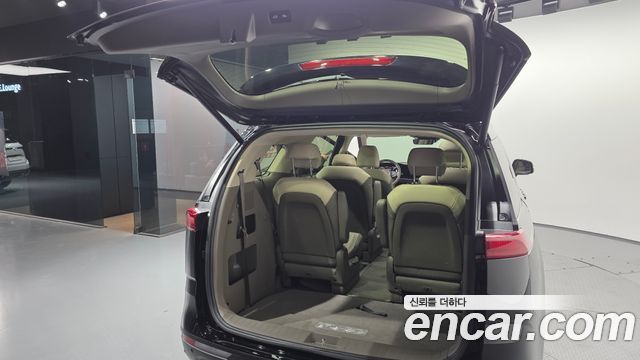 Kia Canival 2022 — photo 20