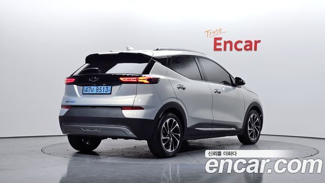Chevrolet Korea 볼트 EUV 2022 — photo 2