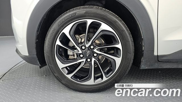 Chevrolet Korea 볼트 EUV 2022 — photo 5