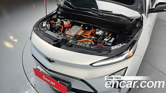 Chevrolet Korea 볼트 EUV 2022 — photo 6