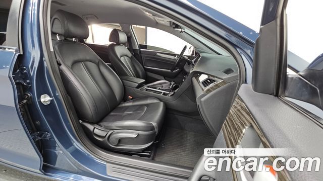 Hyundai Sonata 2015 — photo 11