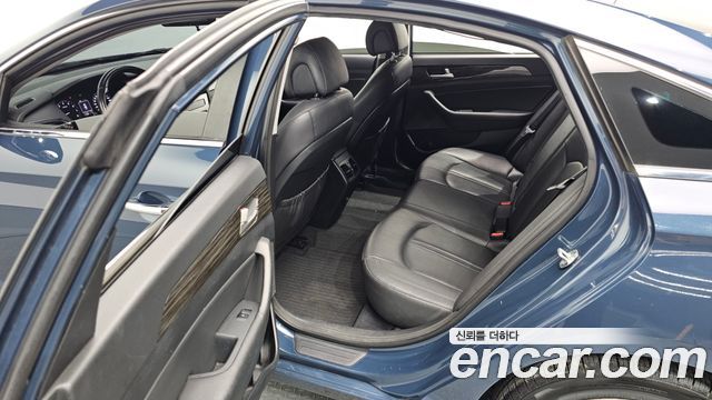 Hyundai Sonata 2015 — photo 13