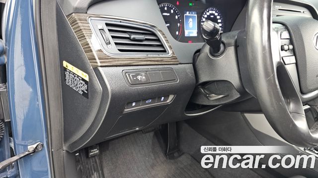 Hyundai Sonata 2015 — photo 18