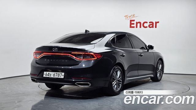 Hyundai Grandeur 2018 — photo 2
