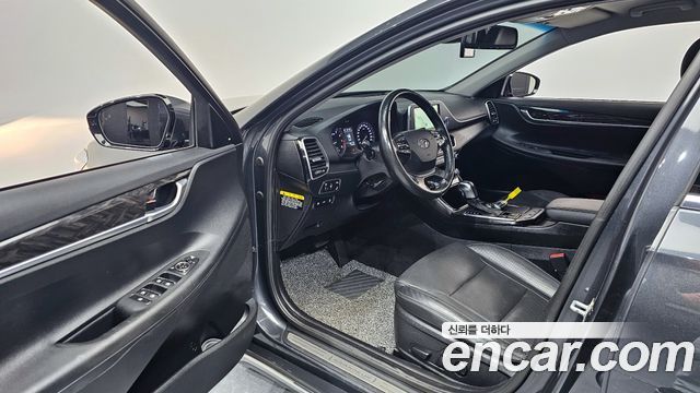 Hyundai Grandeur 2018 — photo 11