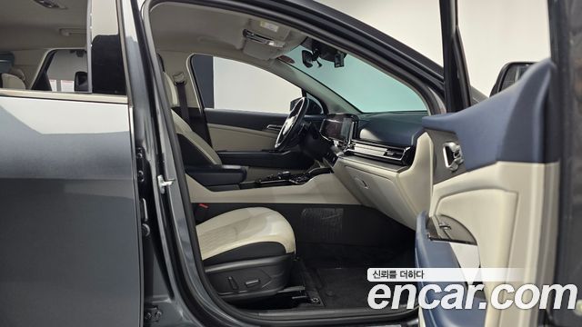 Kia Sportage 2022 — photo 11
