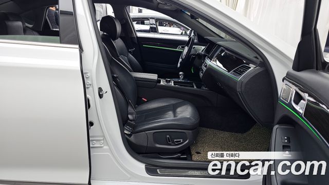 Genesis G80 2020 — photo 11