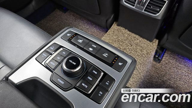 Genesis G80 2020 — photo 19