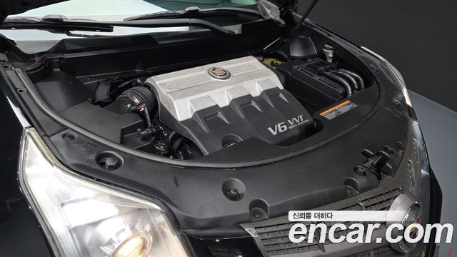 Cadillac SRX 2010 — photo 6